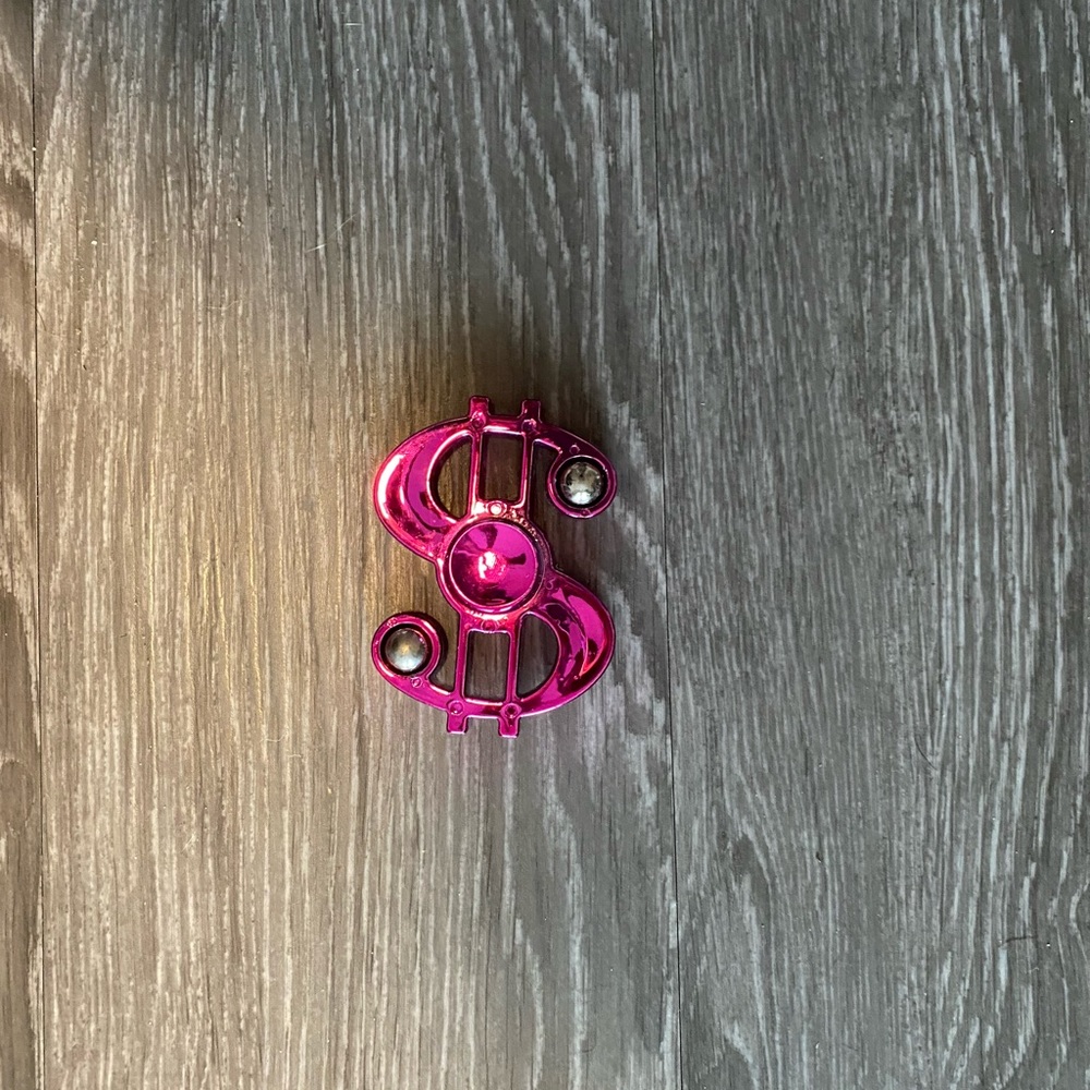 Fidgets - Picture 11 of 13
